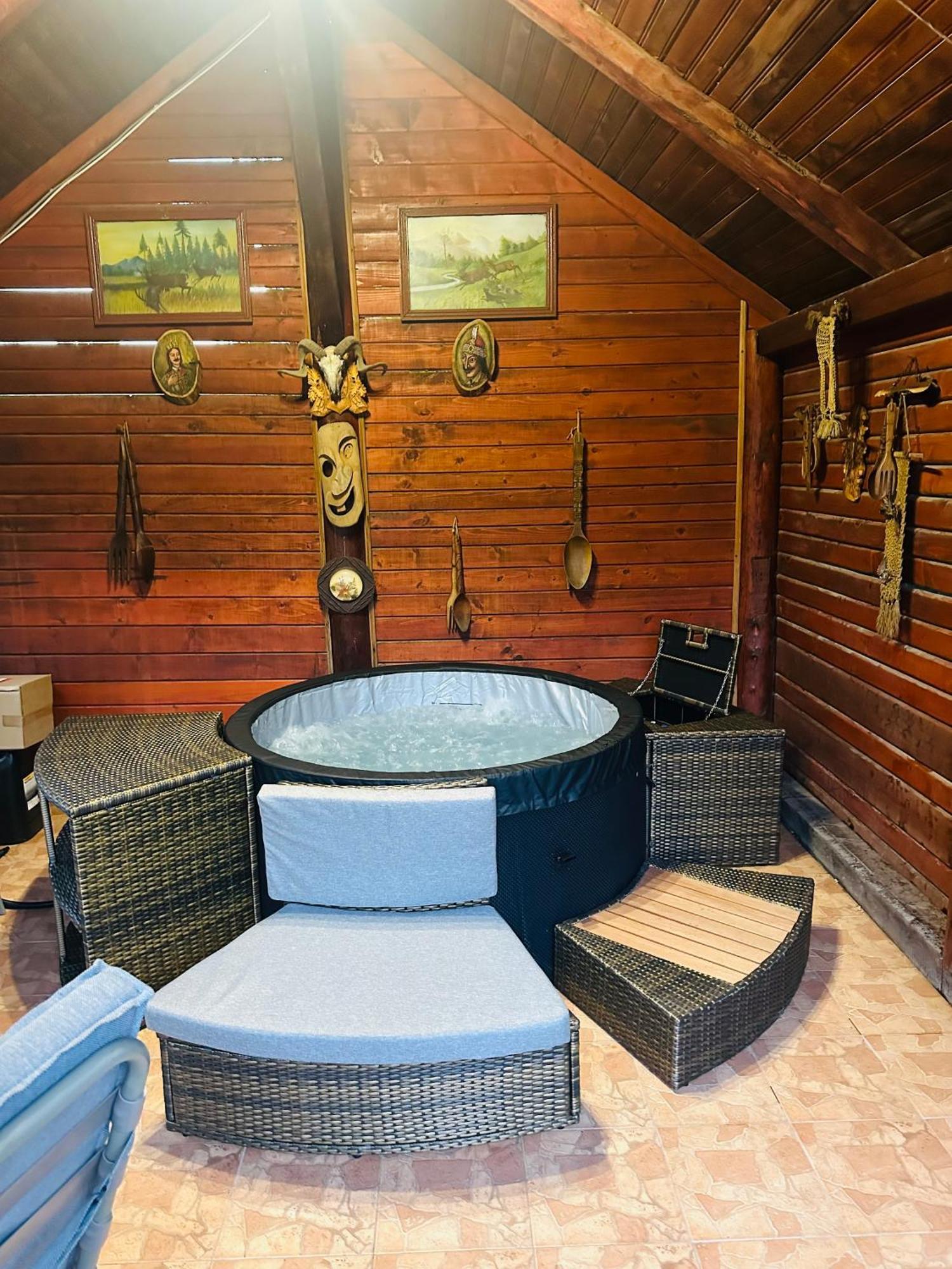 Casa Boico Hotel Гура Хуморулуй Екстериор снимка